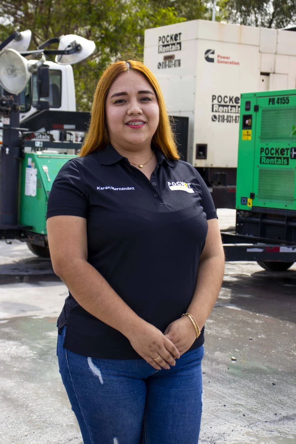 Karen - Atención de Maquinaria