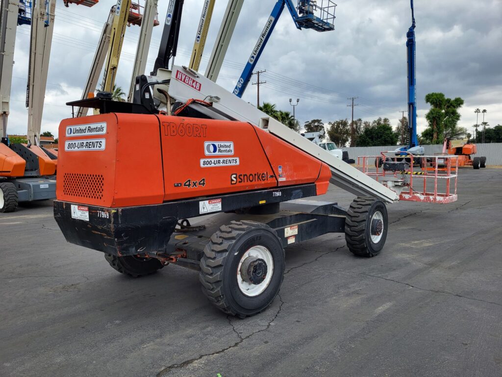 Renta de Plataforma Telescópica 60 Pies